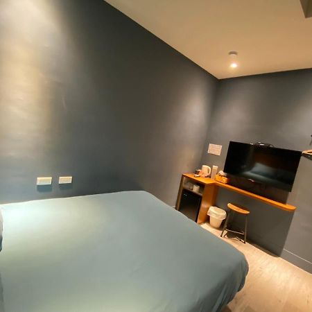 良文旅2館ryou Hotel Vintage - II Tainan Esterno foto