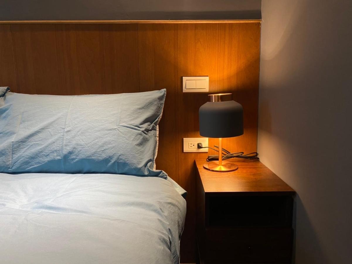 良文旅2館ryou Hotel Vintage - II Tainan Esterno foto