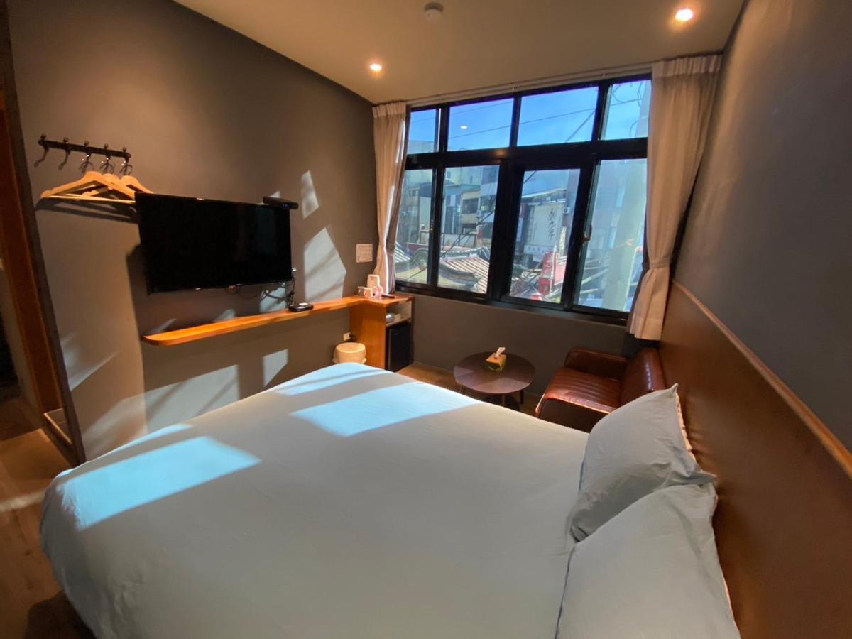 良文旅2館ryou Hotel Vintage - II Tainan Esterno foto